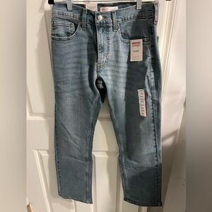 Men’s Levi’s Relaxed Fit Signature Jeans Size 29x30 NEW WITH TAGS